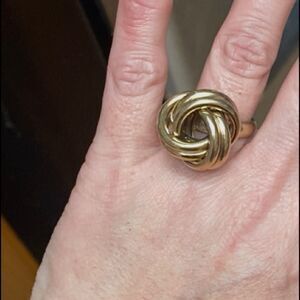 Beautiful Vintage Knot Statement Ring size 8
